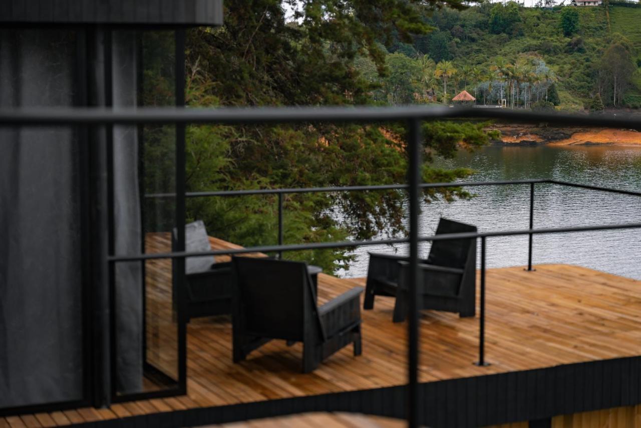 Porto Marina Hotel Guatape Exterior photo