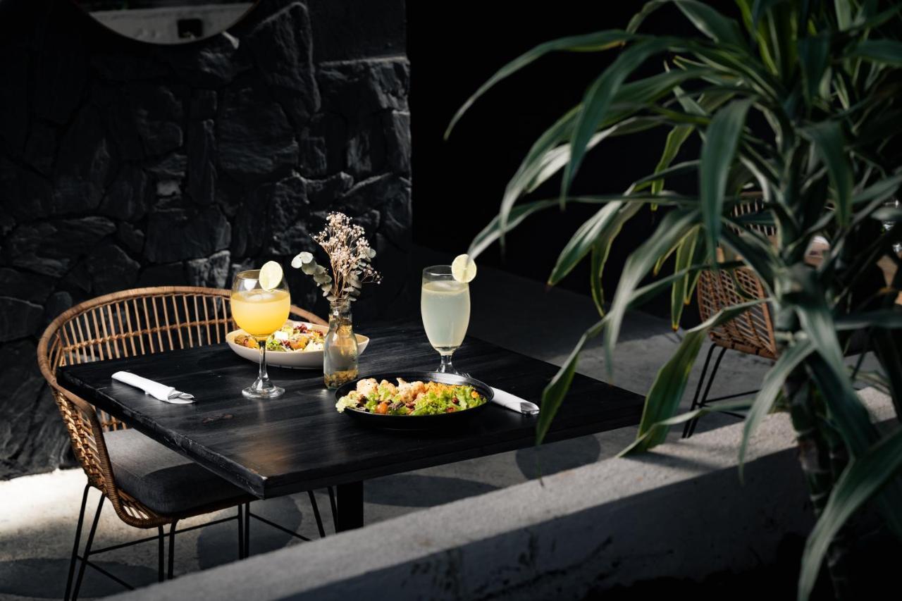 Porto Marina Hotel Guatape Exterior photo